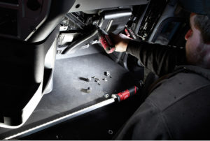 milwaukee m12 underhood light