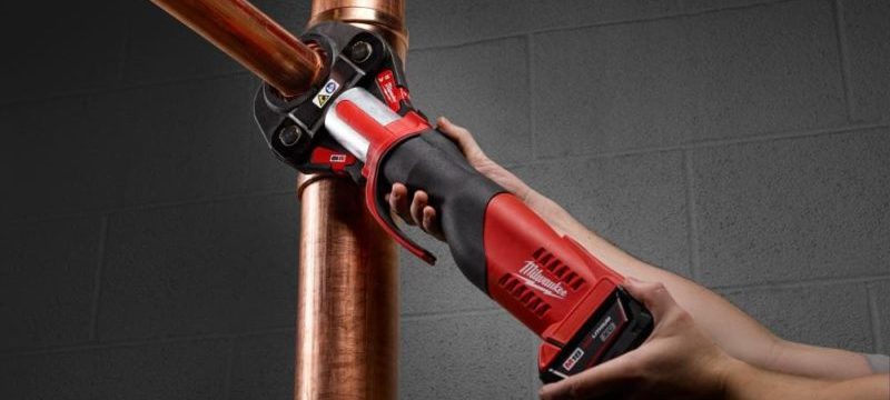 Milwaukee cordless press tool joining copper pipe