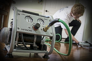 Hitachi 1 deals gallon air compressor