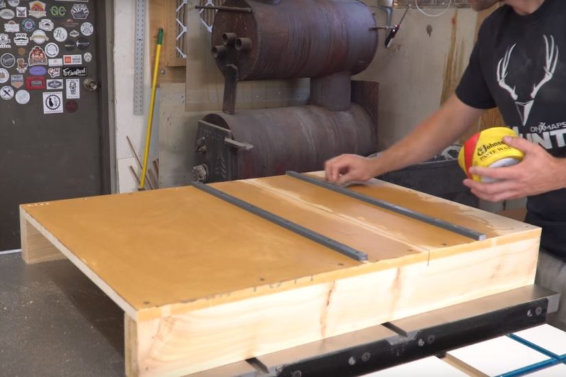 How to Make a Table Saw Crosscut Sled - Simple and Precise | Acme Tools