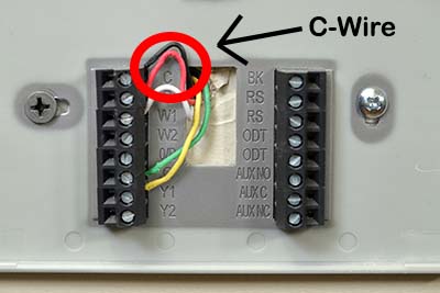 Wiring of a thermostat with a circle identifying the C wire