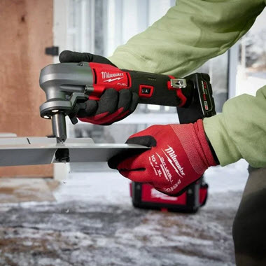 milwaukee-m12-fuel-16-gauge-variable-speed-nibbler