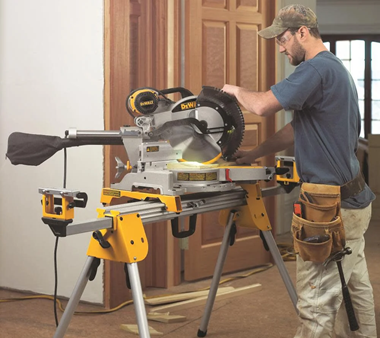 dewalt-12-miter-saw-double-bevel-sliding-compound-dws780